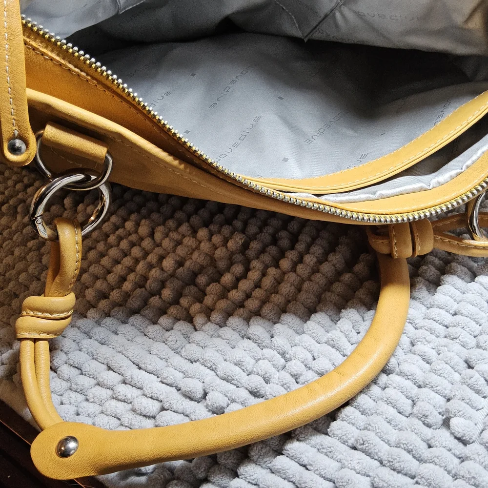 Preloved Mustard Colored Nuovedive Leather Women's Hobo Bag